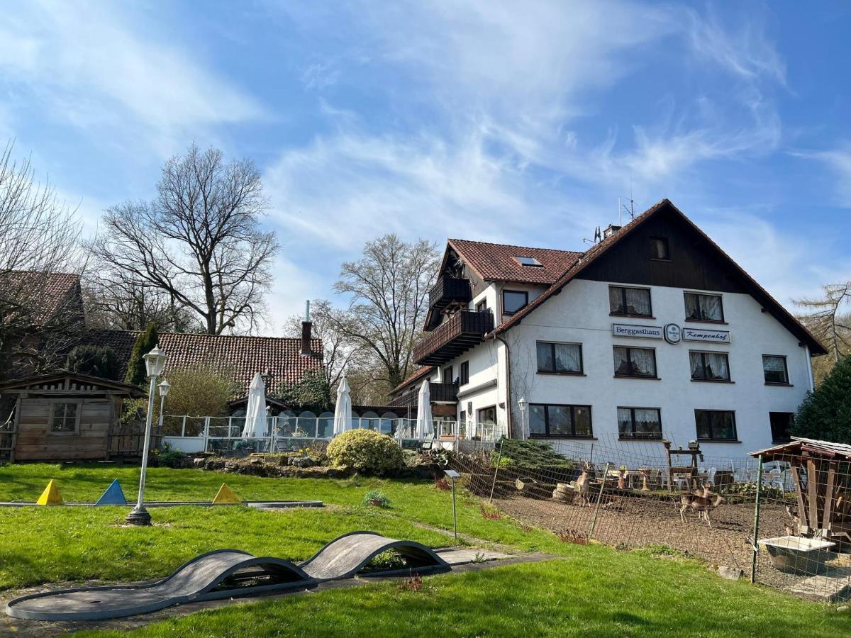 Hotel Kempenhof Lügde エクステリア 写真